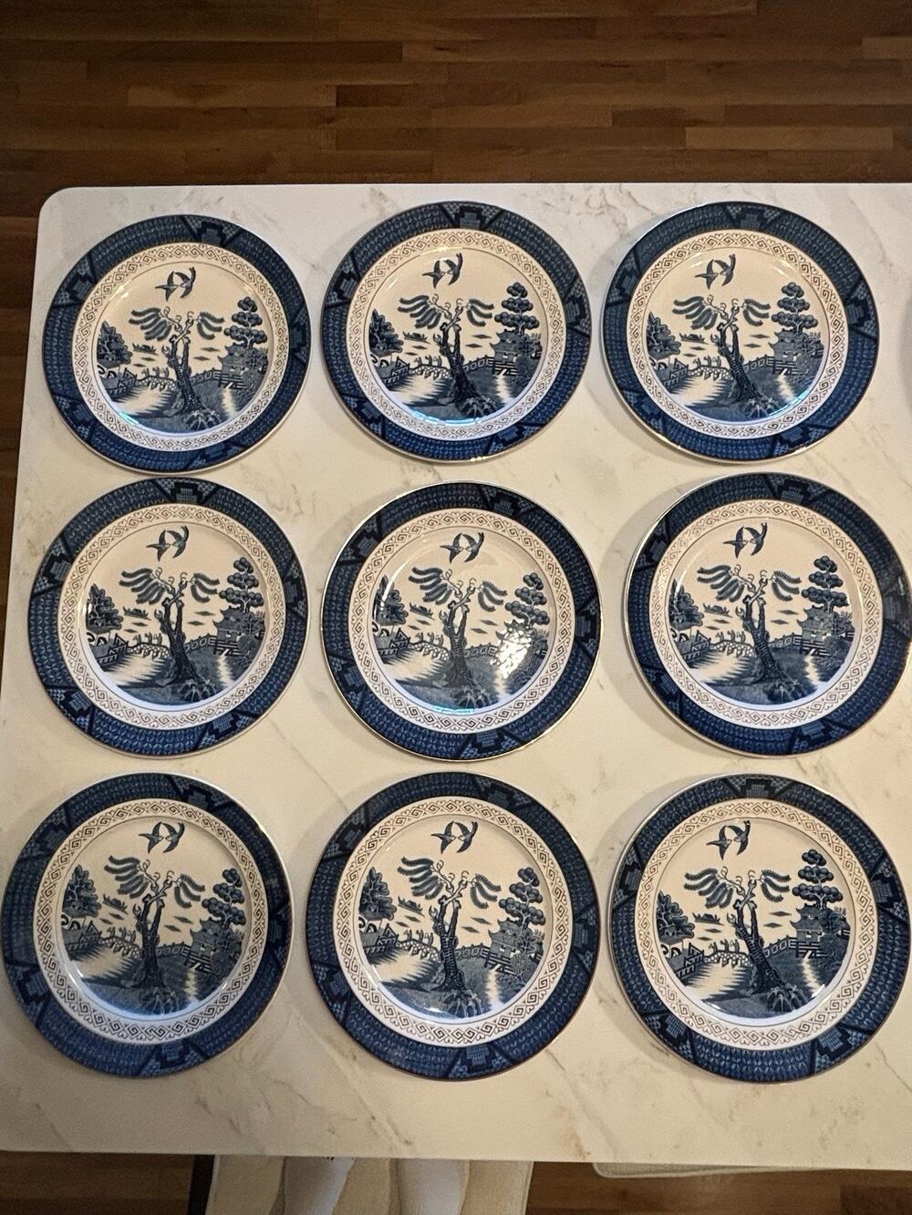 Churchill England Blue Willow Dinner Plates 10.25” Set Of 9 Dishes Vintage
